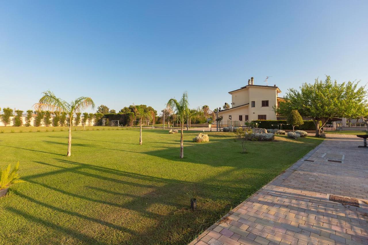 ليتشي Bed & Breakfast Giardini Di Marzo المظهر الخارجي الصورة