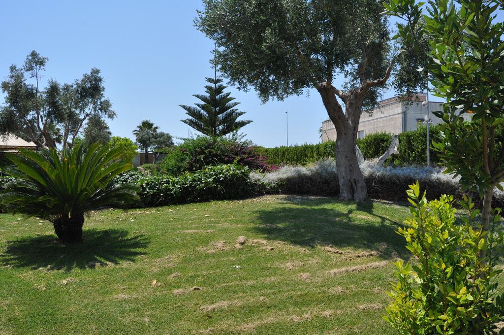 ليتشي Bed & Breakfast Giardini Di Marzo المظهر الخارجي الصورة