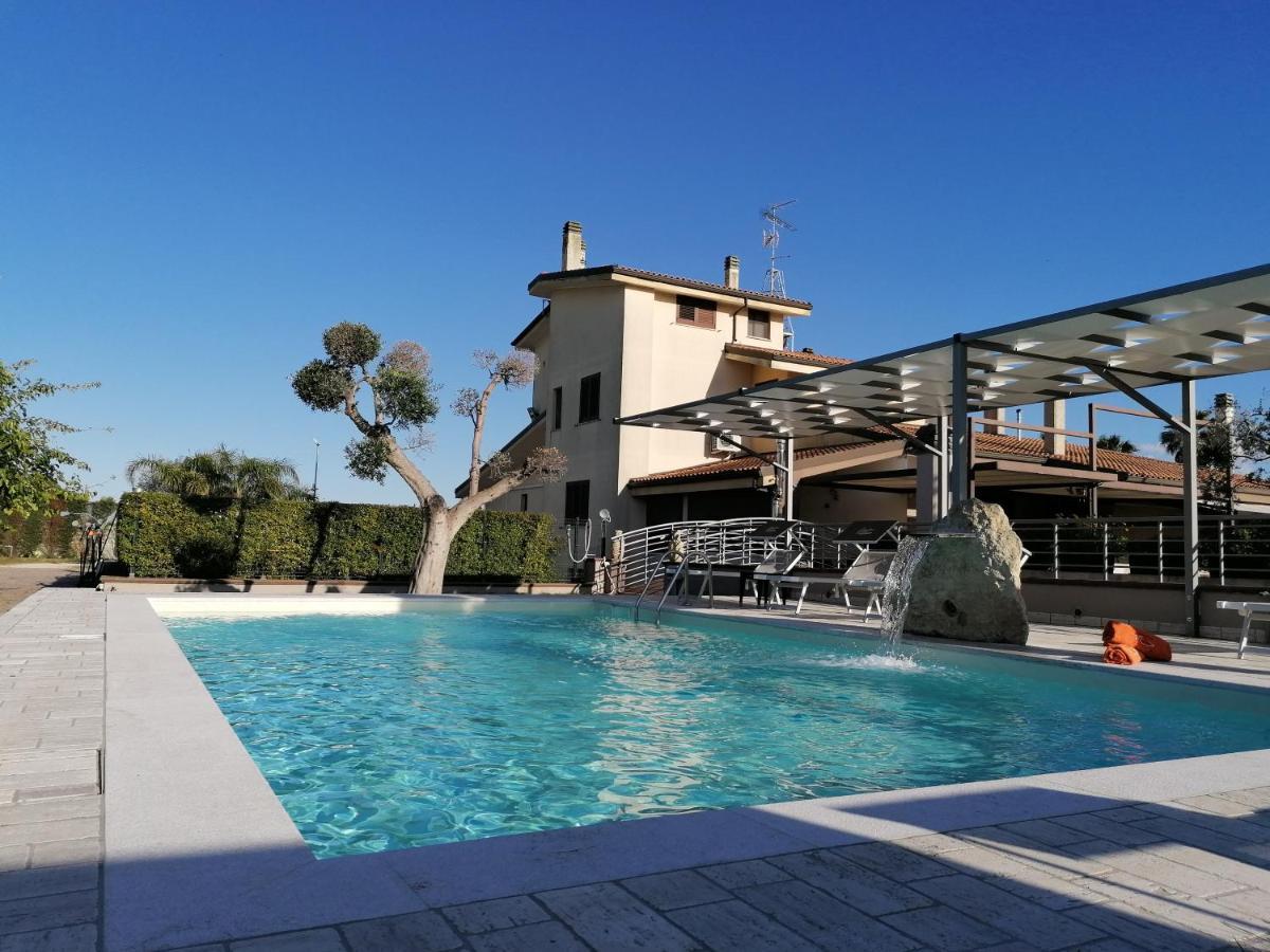 ليتشي Bed & Breakfast Giardini Di Marzo المظهر الخارجي الصورة